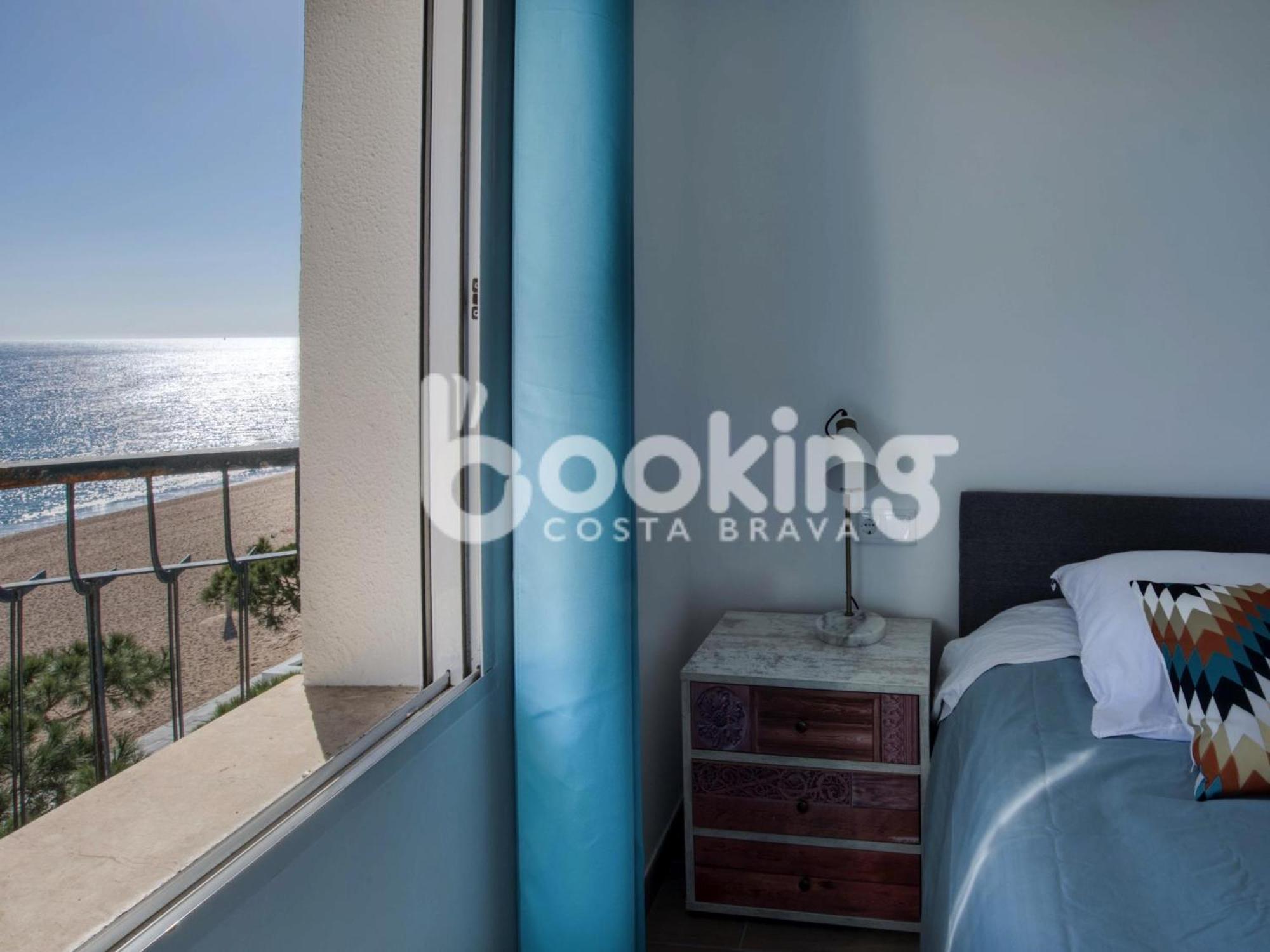 Embajador 2 Apartament A Primera Linia De Mar Per 5 Persones 플라티야 다로 외부 사진
